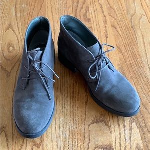 Bandolino Womens bootie. Size 10